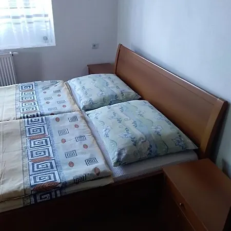 Malebny Dom V Kupelnom Meste Nesvady Komárno